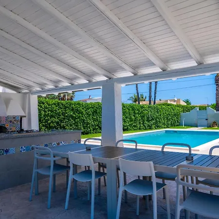Fuer 10 Personen An Der Kueste Siziliens Holiday home *